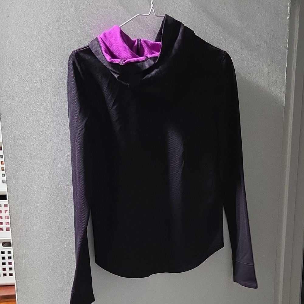 Under Armour Black Hoodie with Purple Details - Picture 3 of 3